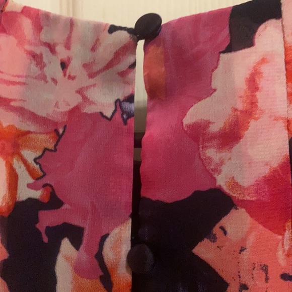 Vince Camuto Dress - Picture 6 of 6